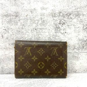 Louis Vuitton Monogram Papier Etui Wallet